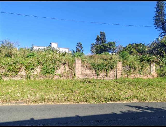 683M² VACANT LAND FOR SALE IN BLUFF